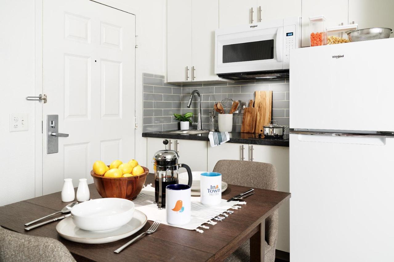 Intown Suites Extended Stay Atlanta Ga - Снеллвилл Экстерьер фото